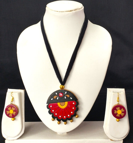 Black  Terracotta Jewellery