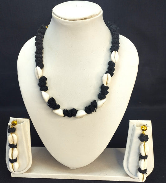 Black  kovari Necklace Set for women